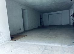 Box/posto auto in affitto