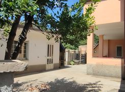 Casa indipendente in vendita