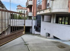 Box/posto auto in affitto