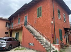 Quadrilocale in affitto