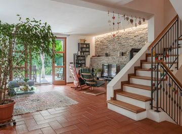 Casa bi/trifamiliare in Via della Rozòla a Trento in zona Mattarello