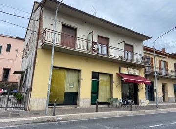 Trilocali da ristrutturare in vendita a Arezzo Casa.it