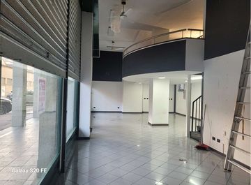 Locale commerciale in Via Magenta 16 a Busto Arsizio in zona San Michele