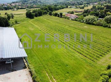 Terreni agricoli in vendita a Arezzo in zona Agazzi Olmo San Zeno