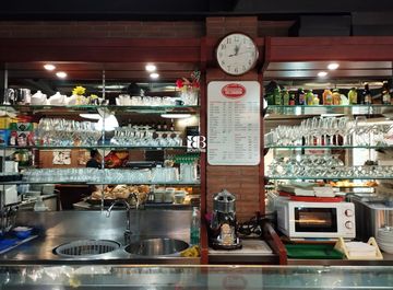 Bar in Piazza Cina a Roma in zona Eur, Tintoretto, Torrino