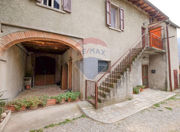 Casa Forte di Bisone - Cisano bergamasco, Bergamo