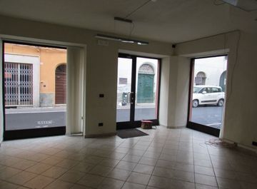 Edificio in Via Brecciarola 6 a Fara Filiorum Petri