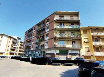 Case economiche con balcone in vendita a Arezzo in zona Giotto Via