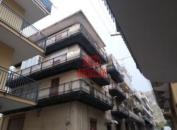 Trilocale in Via Cefalù 18 a Villabate