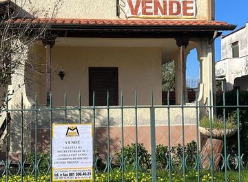 Case Indipendenti in vendita a Castel Volturno 