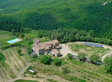 Case con giardino privato in vendita a Arezzo in zona Meridiana