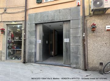 Locale commerciale in Via San Martino 46 a Grosseto in zona Centro Storico
