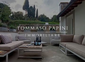 Villa in Viuzzo di Gamberaia a Firenze in zona Arcetri, Torre del Gallo