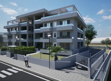 Quadrilocale in Via Udine a Fondi in zona Centro