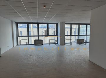 Ufficio in Via Venezia a Padova in zona San Lazzaro, Stanga