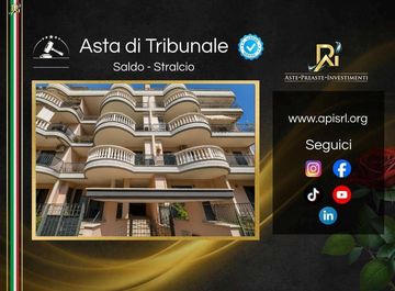 Bilocale in Via Villarosa 81 a Roma in zona Borghesiana, Finocchio
