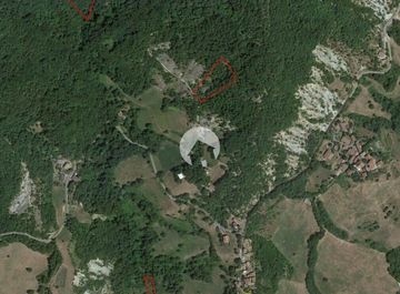 Terreno agricolo in Via Costa Iatica a Carpineti