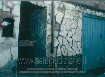 Bilocale a Carbonia in zona Centro