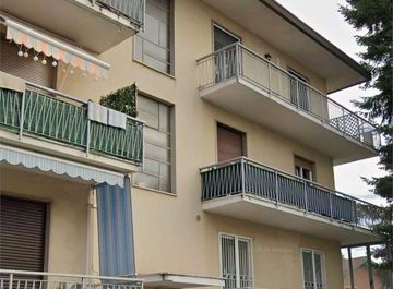Monolocale in Via Valgella a Varese in zona Ippodromo, Biumo Superiore, San Gallo, Montello