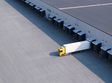 Capannone in Strada Bussolino a Voghera