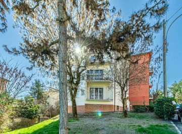https://images-1.casa.it/360x265/listing/0/de/bd/62/811887688.jpg image
