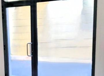 Locale commerciale a Mirandola in zona Centro