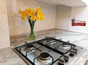 Bilocale in Via Achille Grandi a Verano Brianza