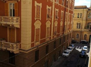 Appartamento in Via Massimo D'Azeglio 1 -9 a Genova in zona Sampierdarena