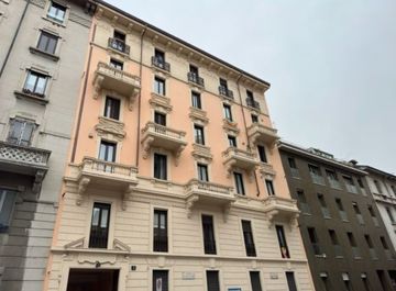 Quadrilocale in Affitto in Piazza Emilia 3 a Milano