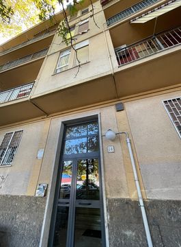 Monolocale in Via Vincenzo Vannutelli 14 a Roma in zona Lido di Ostia, Ostia Antica, Castel Fusano