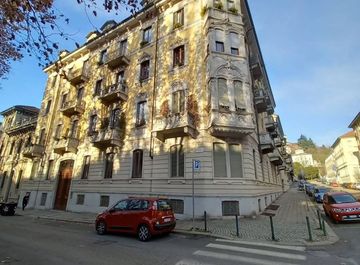 Appartamento in Affitto in Corso Fiume a Torino