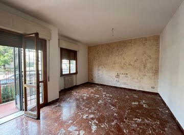 Appartamento in Affitto in Via Pratese a Firenze