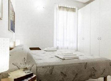 Monolocale in Affitto in Via Castiglione 6 a Bologna