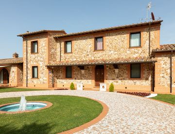 Vista - Villa in Vendita in Podere Madonnina a Grosseto