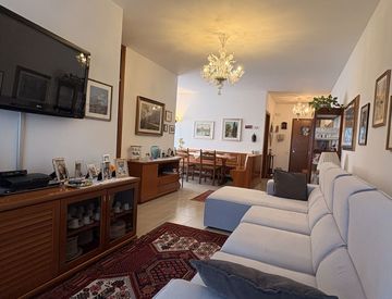 Soggiorno - Quadrilocale in Vendita in Viale Gioacchino Rossini a Santa Maria di Sala
