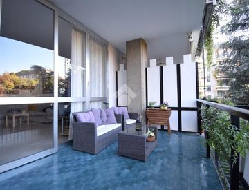 Soggiorno - Quadrilocale in Vendita in Via Volturno a Brugherio