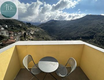 Terrazza - Bilocale in Vendita in Via Sant'Anna a Apricale