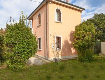 Facciata - Casa indipendente in Vendita in Via Cengio a Vicenza