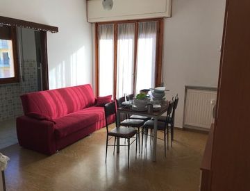 Soggiorno - Appartamento in Vendita in Via Cesare Abba 3 a Finale Ligure