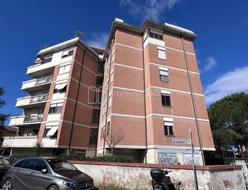 Vista - Appartamento in Vendita in Via Gabriele Vettori 56127 a Pisa