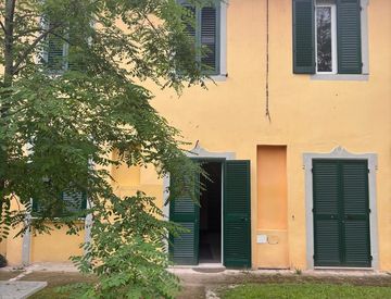 Foto 1 di 13 - Villetta a schiera in Affitto in Via Unitá d'Italia a Vecchiano