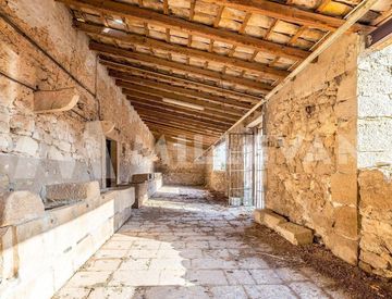 Foto 1 di 39 - Rustico, casale in Vendita in Via Stanislao Cannizzaro a Ragusa