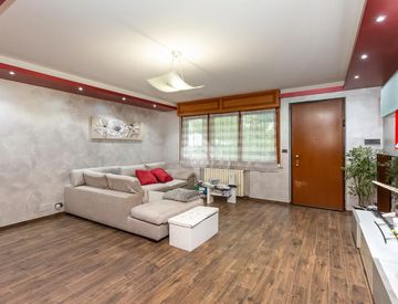 Foto 1 di 29 - Villetta a schiera in Vendita in Via Torino 48 a Beinasco