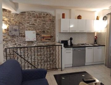 Cucina - Trilocale in Vendita in Via San Michele 8 a Perinaldo
