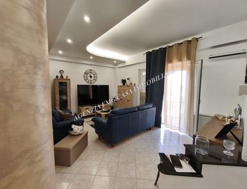 Soggiorno - Trilocale in Vendita in Via Giovanni de Carlis 17 a Alcamo