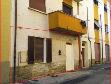 Trilocale in Vendita in Via Nettuno 8 a Arezzo 76mq Casa.it