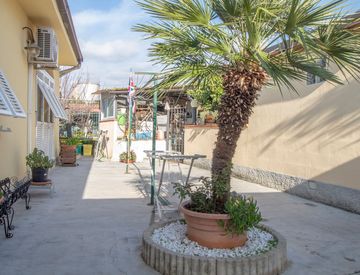 Terrazza - Casa indipendente in Vendita in Via Littardi Tommaso a Imperia