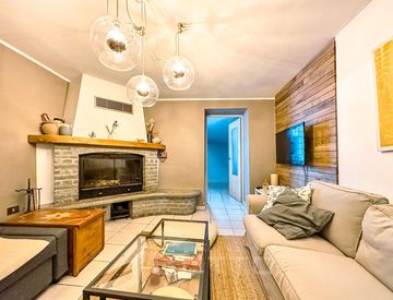 Cucina - Casa indipendente in Vendita in Via Piede della Costa 43 a Varallo