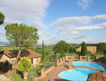 Piscina - Casa indipendente in Affitto in Via Cunicchio 7 a Foiano della Chiana