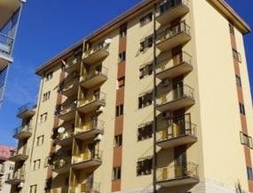 Foto 1 di 18 - Appartamento in Vendita in Via Cesare Sinopoli a Catanzaro